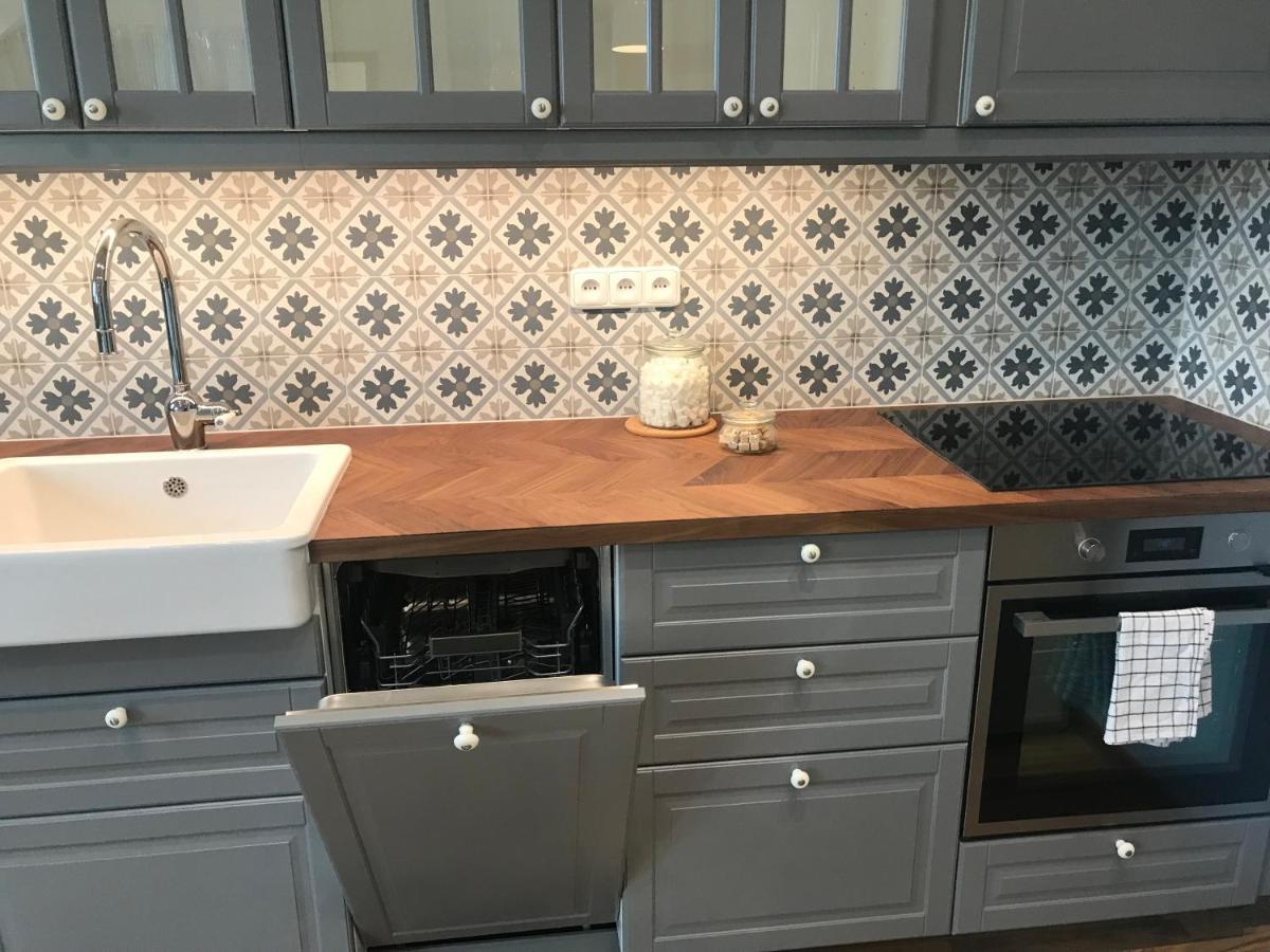 Attic Apartment On Waterfront / View / Netflix Πράγα Εξωτερικό φωτογραφία