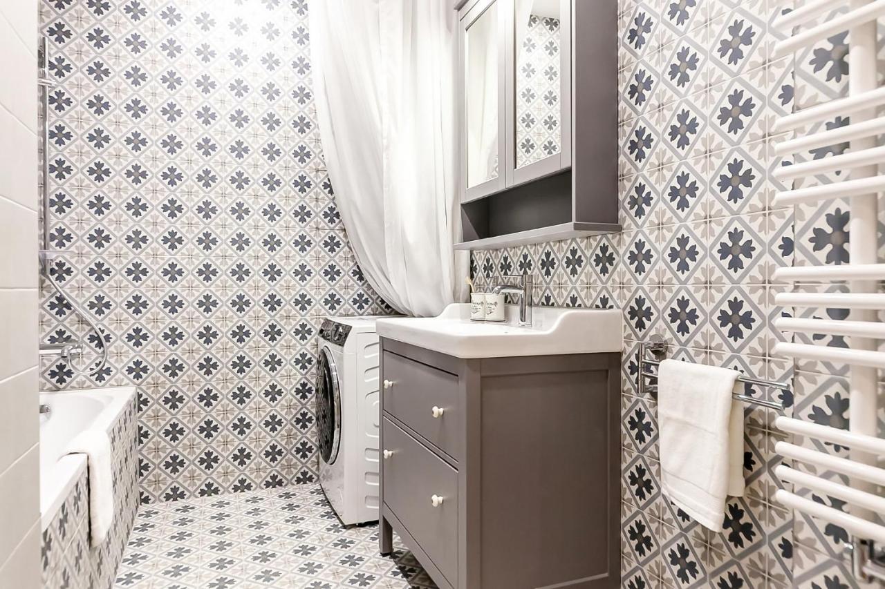 Attic Apartment On Waterfront / View / Netflix Πράγα Εξωτερικό φωτογραφία