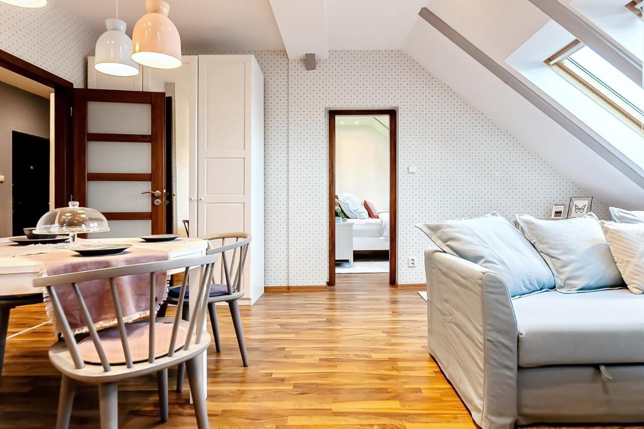 Attic Apartment On Waterfront / View / Netflix Πράγα Εξωτερικό φωτογραφία